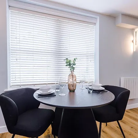 House 5 - Location 해러게이트